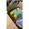 Image 2 : BOX OF NEW THERMAL SOCKS, PROPYLENE ROPE AND ICE SCRAPERS