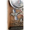 Image 3 : TRAY OF 1968-1972 FORD MUSTANG EMBLEMS AND GAS TANK COVER