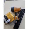 Image 4 : BOSTITCH COLLATED FRAMING NAILER AND BOX OF 3 INCH NAILS