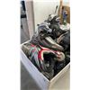 Image 3 : BOX OF ROLLER BLADES, INLINE SKATES AND ROLLER BALL BLADES