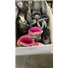 Image 4 : BOX OF ROLLER BLADES, INLINE SKATES AND ROLLER BALL BLADES