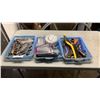 Image 1 : 3 TRAYS OF TAPS, DIES, TOOLS AND MENDING PLATES