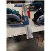 Image 3 : 2 CIRCULAR SAWS AND SANDER