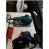 Image 8 : 2 CIRCULAR SAWS AND SANDER