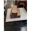 Image 1 : 3 NEW BBQ APRONS WITH TOOLS