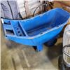 Image 3 : AMES EASY ROLLER LAWN CART AND TRUE TEMPER  4 WHEEL CART SOME DAMAGE WITH HANDLE