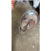 Image 1 : INDUSTRIAL FLOOR FAN