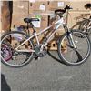Image 2 : 2 KIDS BIKES TINK AND GIANT