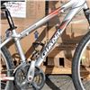 Image 3 : 2 KIDS BIKES TINK AND GIANT