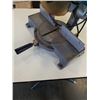 Image 3 : MAKITA 255MM MITER SAW