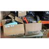 Image 1 : 2 BOXES OF HOUSEHOLD ITEMS
