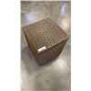 Image 2 : WICKER STORAGE OTTOMAN