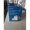 Image 2 : INSIGNIA 1.7L GLASS ELECTRIC KETTLE - TESTED WORKING - RETAIL $49
