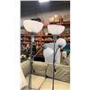 Image 2 : 2 FLOOR LAMPS WITH READING LAMPS