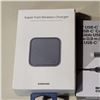 Image 2 : SAMSUNG SUPER FAST WIRELESS CHARGER, TYPE C CORDS AND ACCESSORIES WITH GALAXY S22 ULTRA SILICONE COV