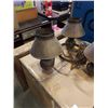 Image 2 : METAL 3 ARM HANGING LIGHT