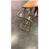 Image 2 : STEP ENDTABLE AND D TABLE
