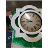Image 4 : EDINBURGH CLOCK WORKS CLOCK AND WINDOW PANE PICTURE FRAME