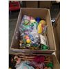 Image 2 : 2 BOXES OF VINTAGE KIDS TOYS
