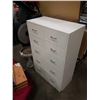 Image 1 : 7 DRAWER DRESSER PAINTED WHITE
