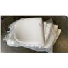 Image 2 : BAG OF 10 WHITE CHAIR SEATS