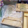 Image 2 : 2 BAMBOO KITCHEN DRAWER ORGANIZERS AND BAMBOO CUTTING BOARDS