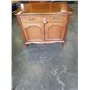 Image 2 : GIBBARD CRAFTSMAN 2 DOOR CABINET WITH DRAWER