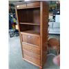 Image 2 : 6.5FT CABINET WITH DROP FRONT