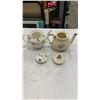 Image 2 : 3 TEAPOTS AND SUGAR - SADLER, ROYAL ADDERLEY  AND OTHERS