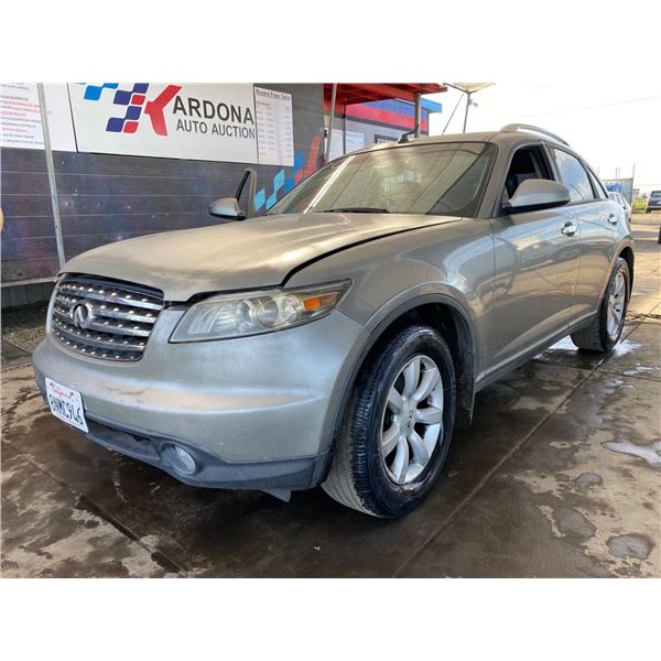 2005 INFINITI FX35