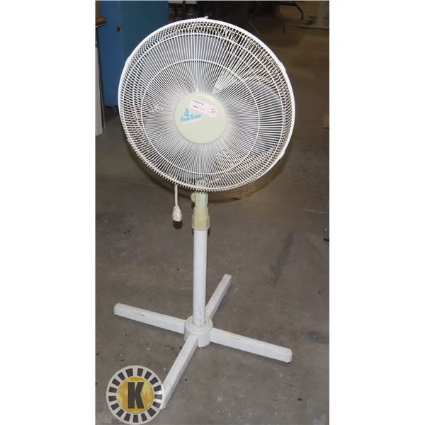 OCEAN BREEZE 17" DIAMETER STAND UP FAN