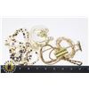 Image 1 : TAN JEWELRY LOT