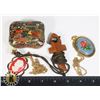 Image 1 : VINTAGE STYLE JEWELRY WITH SMALL JEWELRY BOX