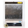 Image 1 : FROST STAINLESS STEEL PAPER TOWEL DISPENSER
