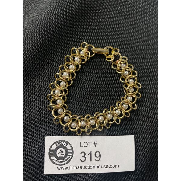 Signed 50's "Goldette" Bracelet (Pearls)