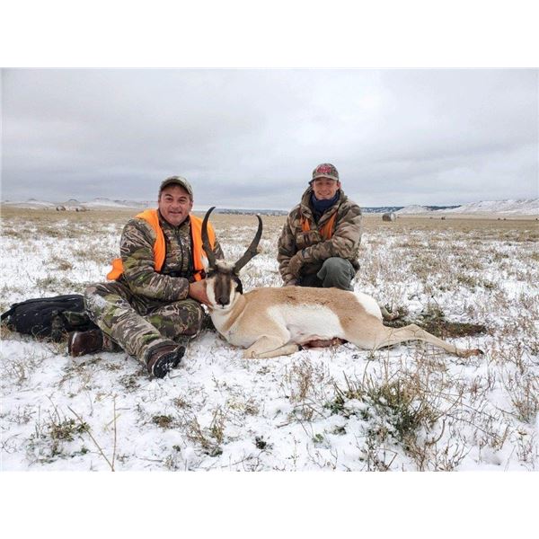 Montana, USA  -  1 Hunter for 4-day Archery Antelope Hunt