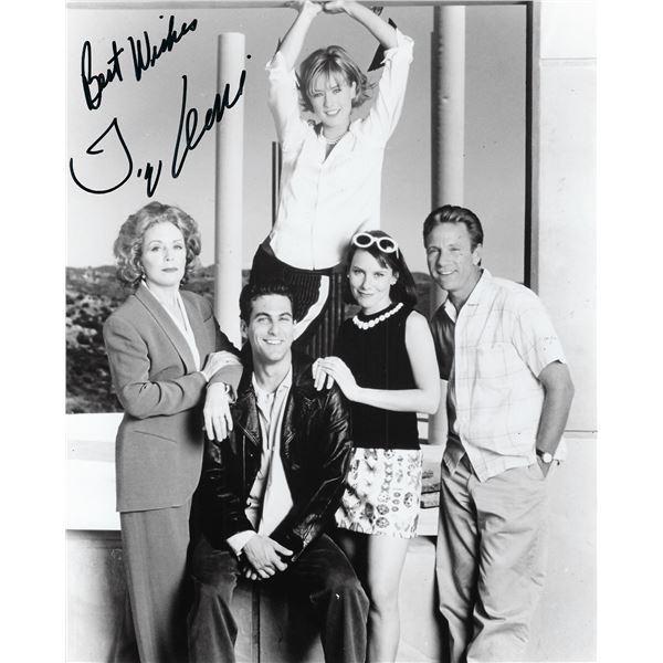 Tea Leoni signed photo