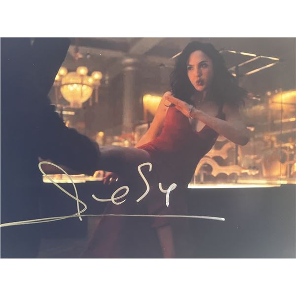 Red Notice Gal Gadot signed Photo