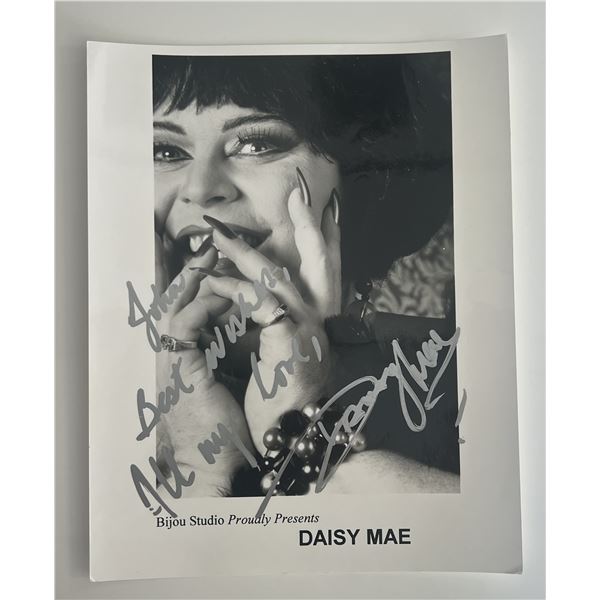 Daisy Mae signed photo