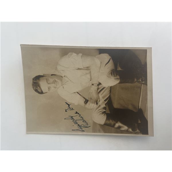 Academy Award Winner Richard Dix signed photo