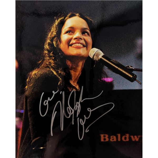 Norah Jones signed photo.