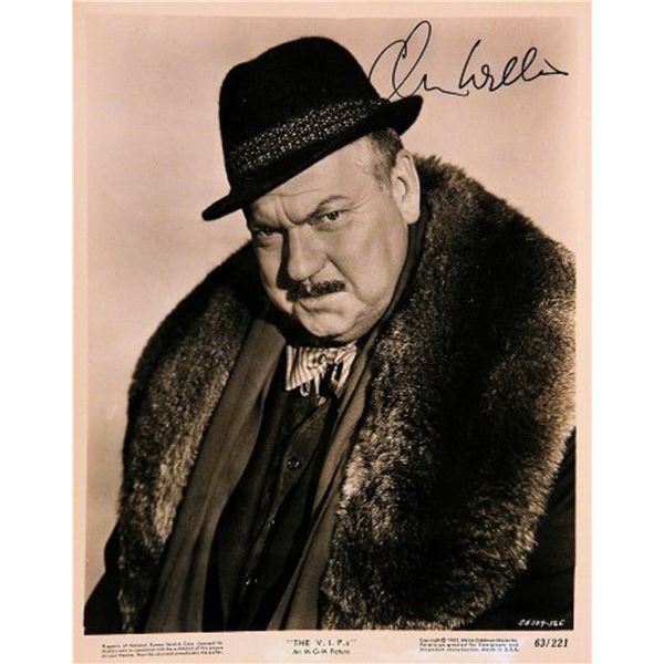 Orson Welles signed portrait photo