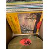 Image 2 : Lot of records