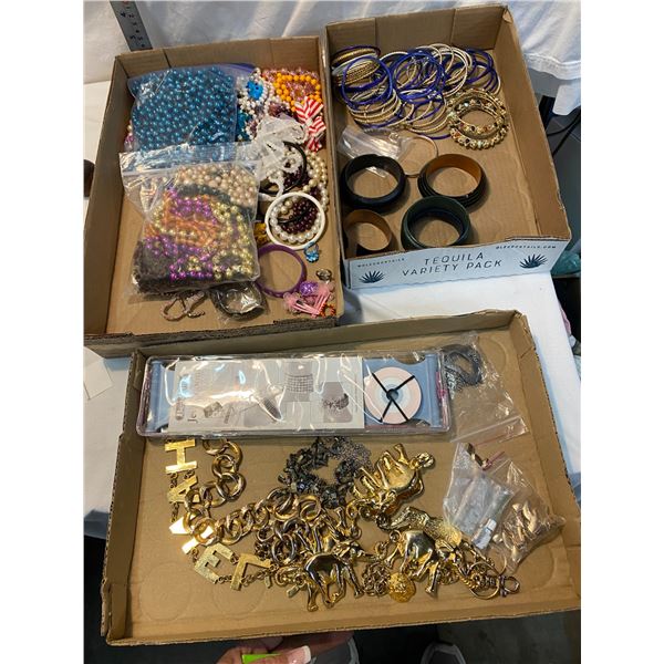 Lot of costume jewelry