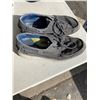 Image 1 : Sketchers size 11
