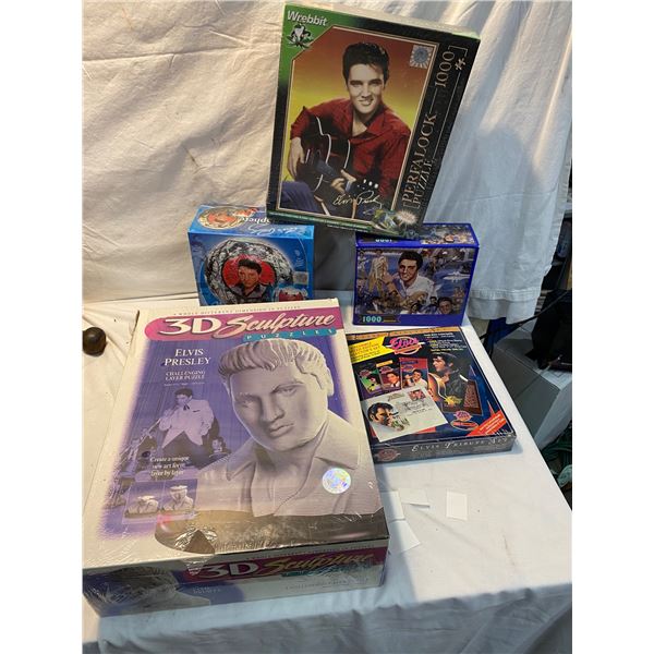 New sealed Elvis Puzzels, cards