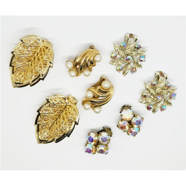 4-PAIRS OF VTG GOLD TONED CLIP ON EARRINGS
