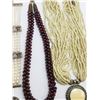 Image 3 : VTG BEADED JEWELRY MIX & MATCH LOT: