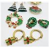 Image 2 : VINTAGE CHRISTMAS JEWELRY LOT: (3)BROOCHES