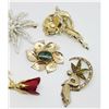 Image 2 : 5-VINTAGE GOLD TONED BROOCHES: TRIFARI